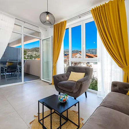 Apartment Oyo Deluxe Dubrovnik